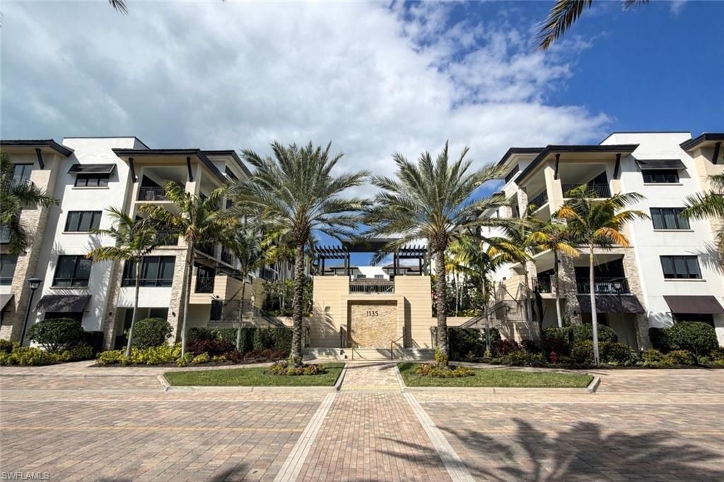 1135 3rd Ave S, Unit 403, Naples, FL 34102 Photo