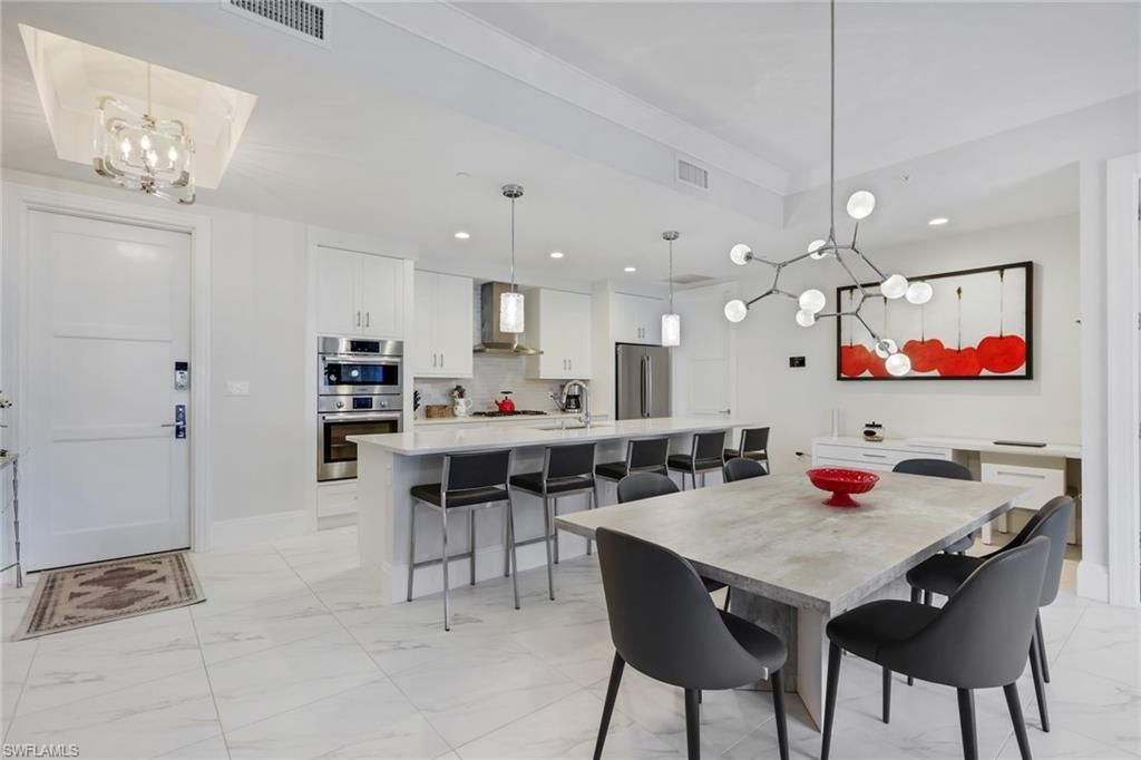 1135 3rd Ave S, Unit 403, Naples, FL 34102 Photo
