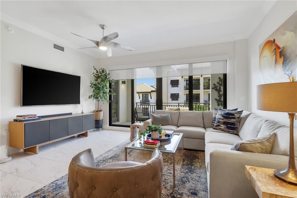 1135 3rd Ave S, Unit 403, Naples, FL 34102 Photo