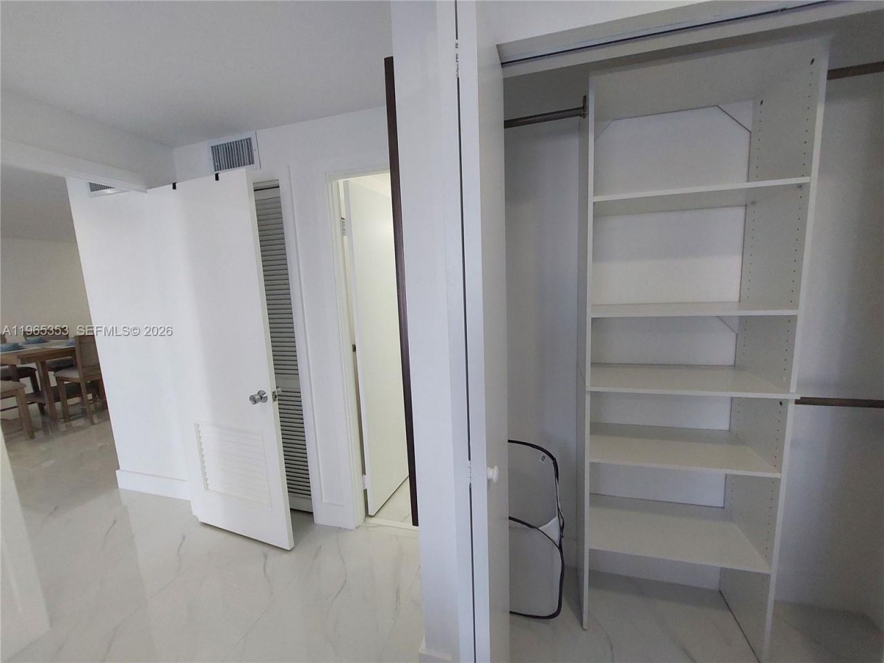 400 Golden Isles Dr, Unit 47, Hallandale Beach, FL 33009 Photo