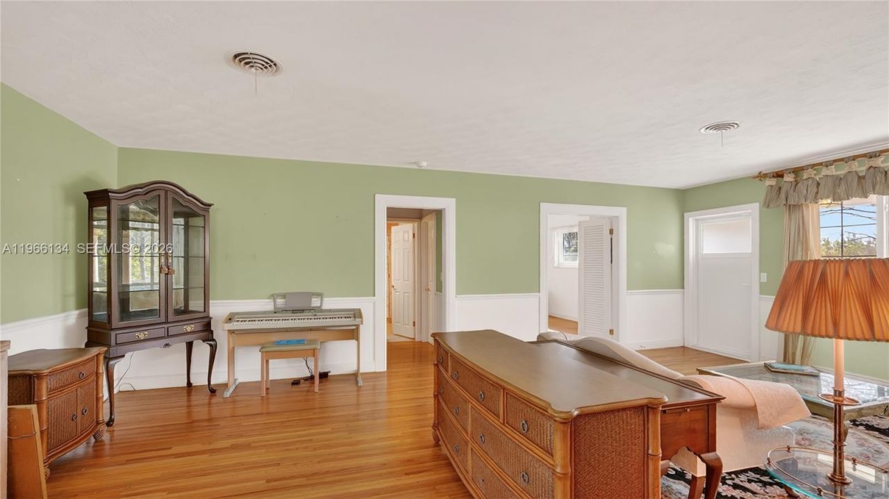 2831 Arthur St , Hollywood, FL 33020 Photo