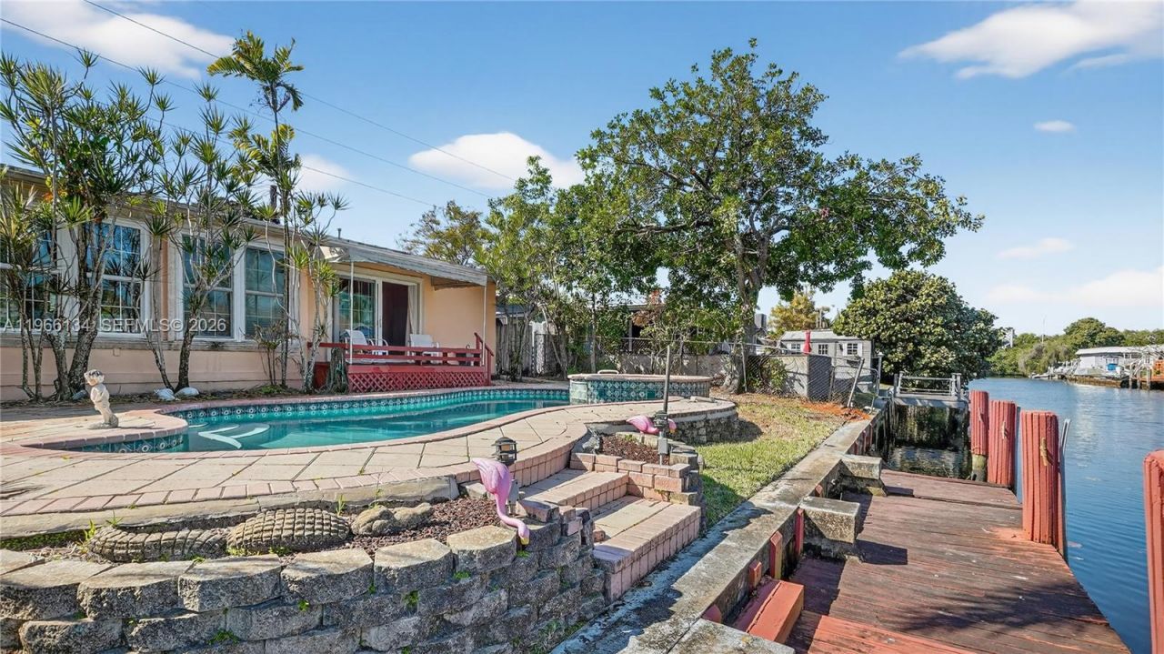 2831 Arthur St , Hollywood, FL 33020 Photo