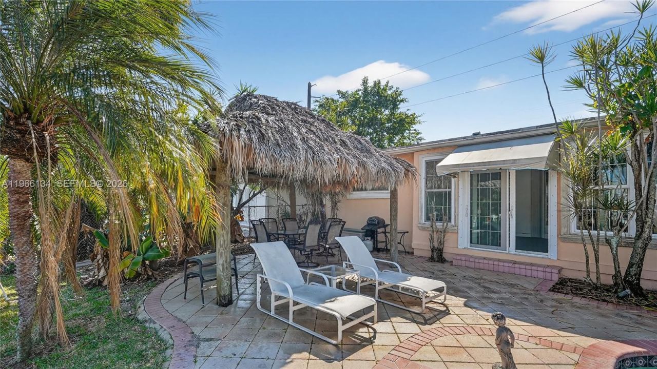 2831 Arthur St , Hollywood, FL 33020 Photo