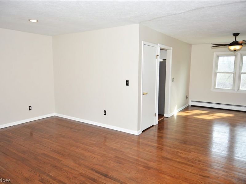 2405 Weymouth Road, Hinckley, OH 44233 Photo 14