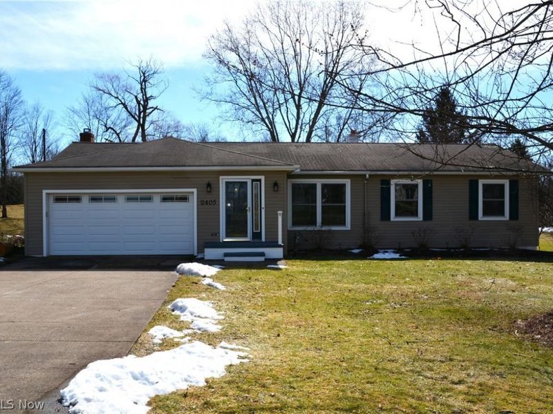 2405 Weymouth Road, Hinckley, OH 44233 Photo 2