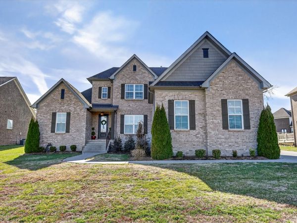 1051 Appaloosa Way, Gallatin, TN 37066