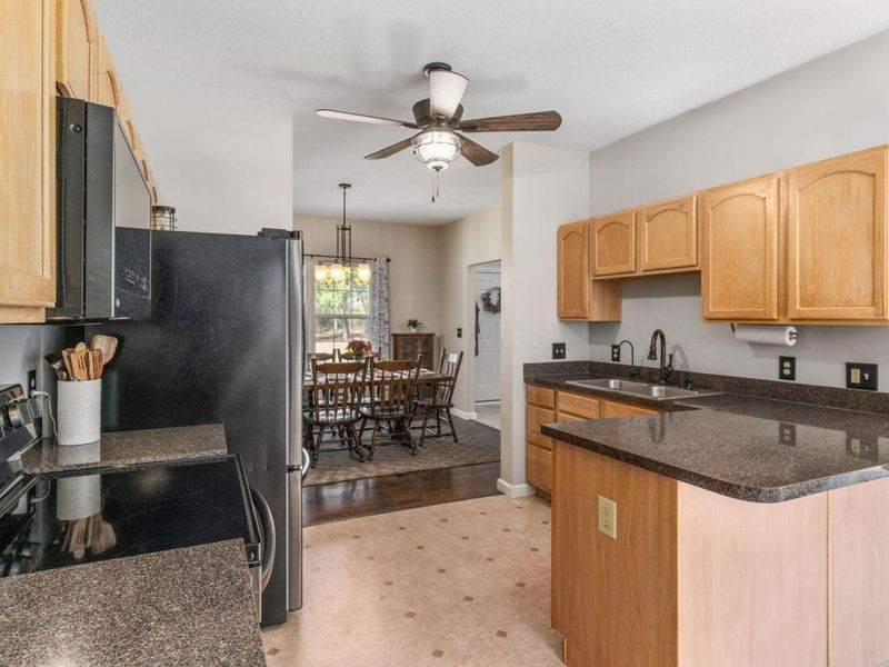 13062 Fosdyke Road, Utica, OH 43080 Photo 21