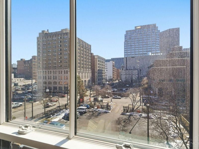 33 E Court Street, Unit 403, Cincinnati, OH 45202 Photo 28