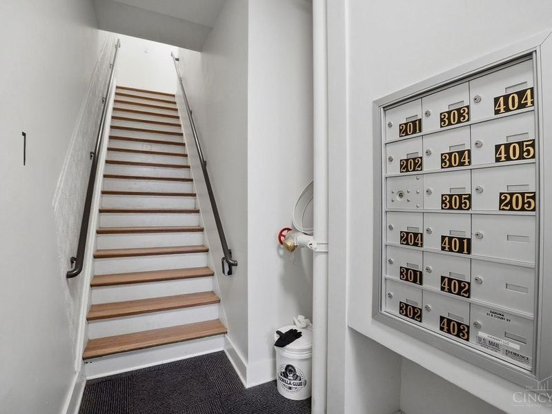 33 E Court Street, Unit 403, Cincinnati, OH 45202 Photo 8