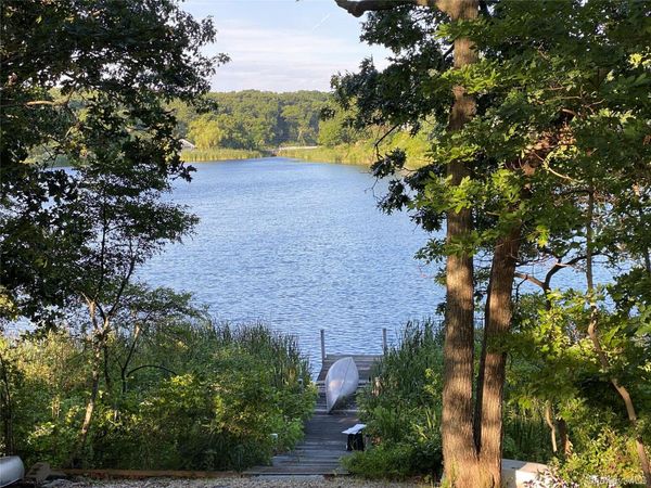 1500 Trumans Path, East Marion, NY 11939