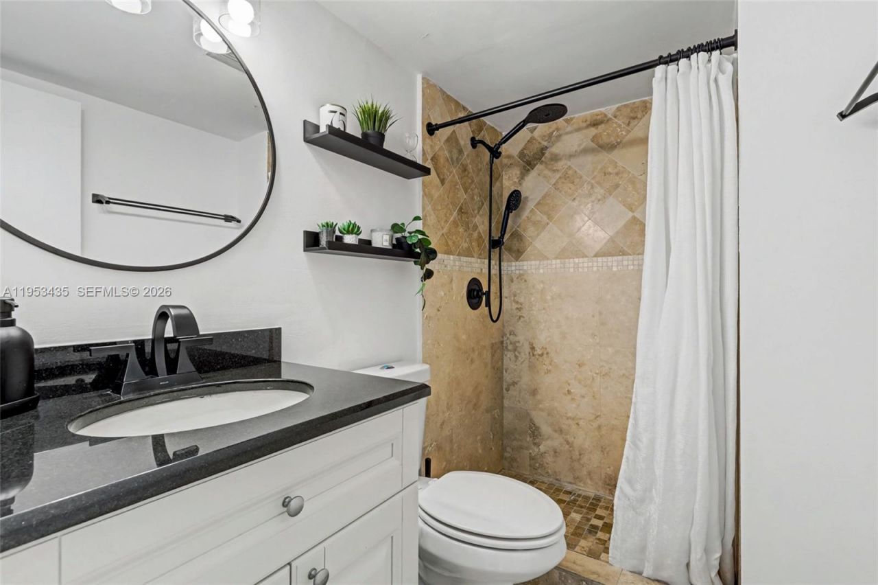 2851 NE 183rd St, Unit 1512E, Aventura, FL 33160 Photo