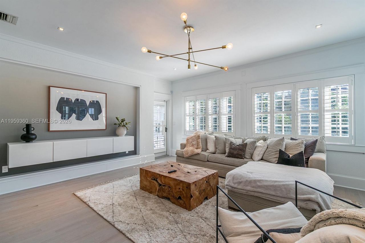 428 Giralda Ave, Coral Gables, FL 33134 Photo