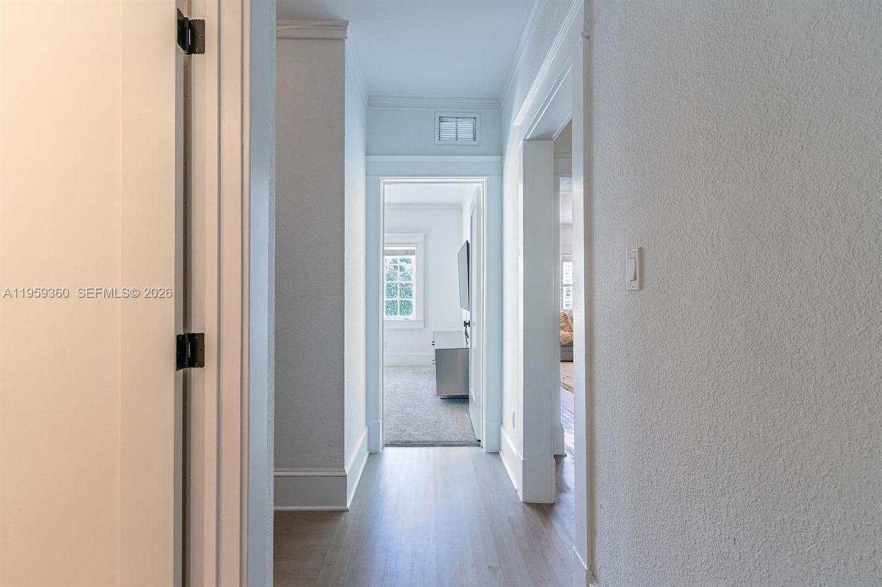 428 Giralda Ave, Coral Gables, FL 33134 Photo