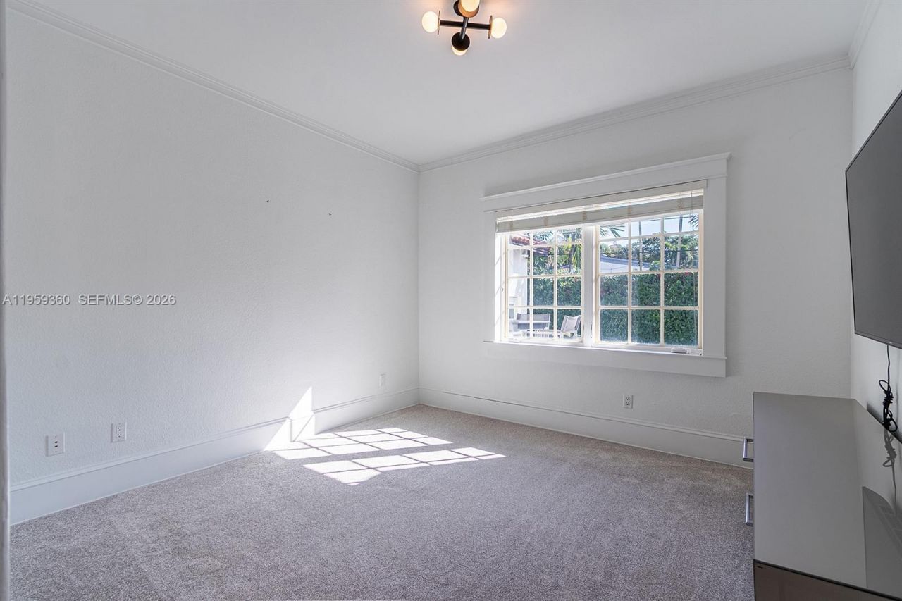 428 Giralda Ave, Coral Gables, FL 33134 Photo