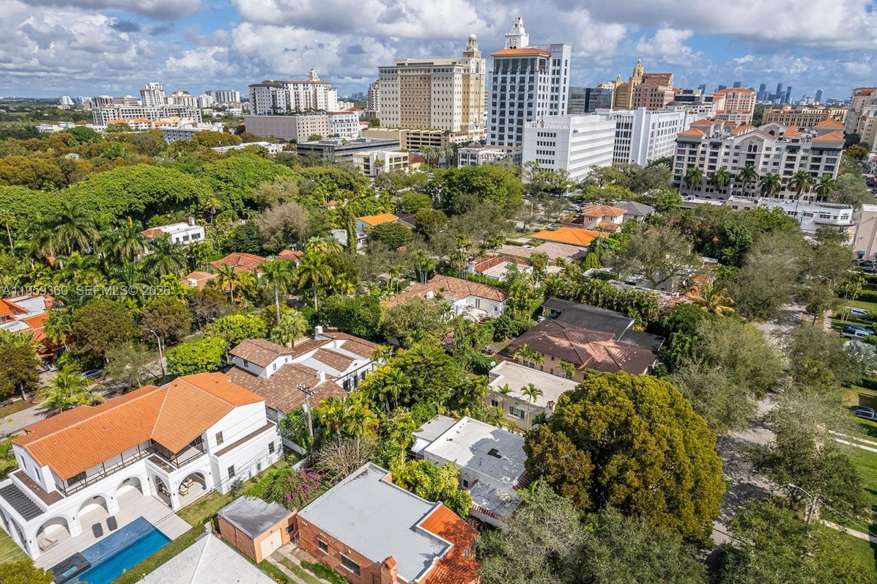 428 Giralda Ave, Coral Gables, FL 33134 Photo