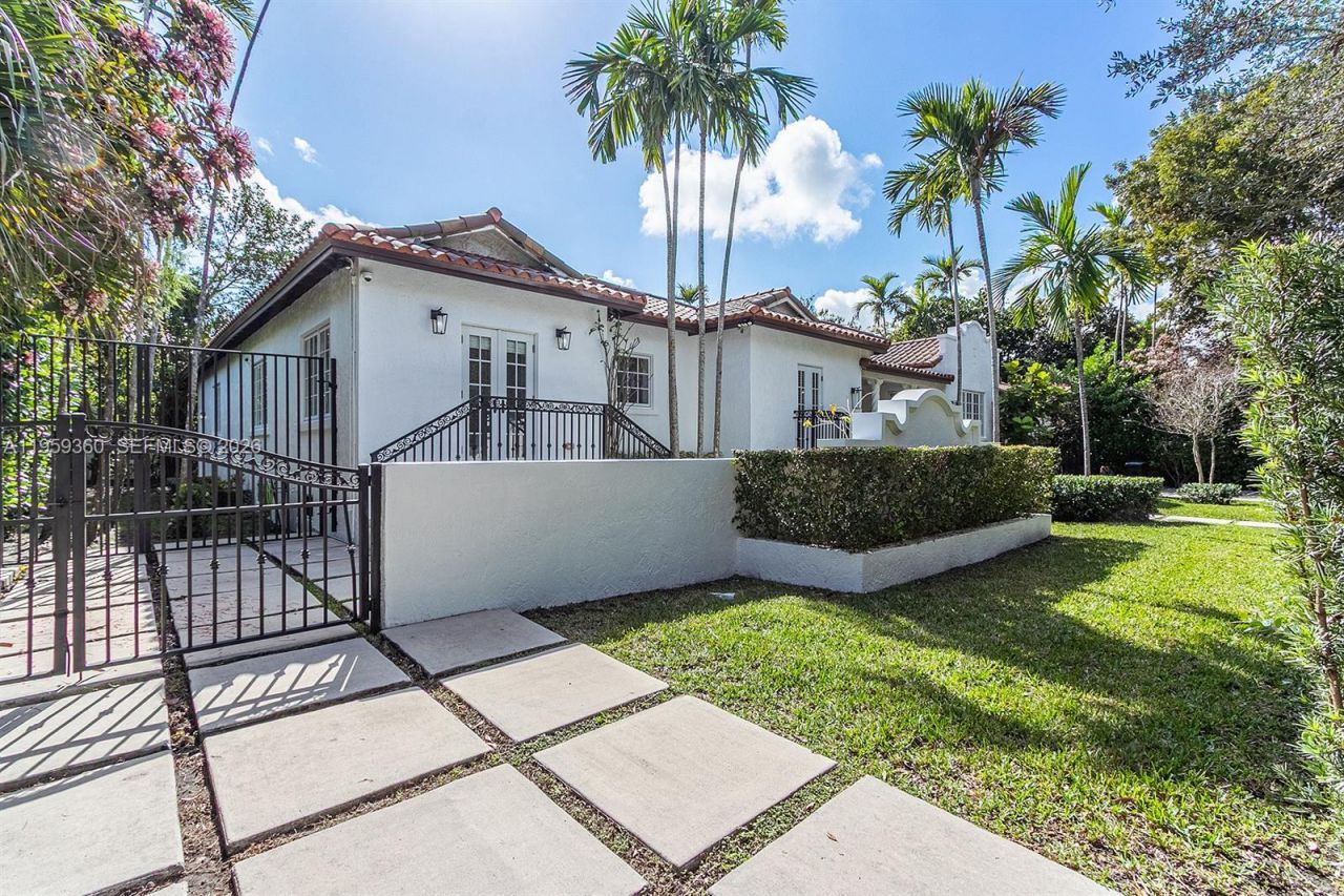 428 Giralda Ave, Coral Gables, FL 33134 Photo