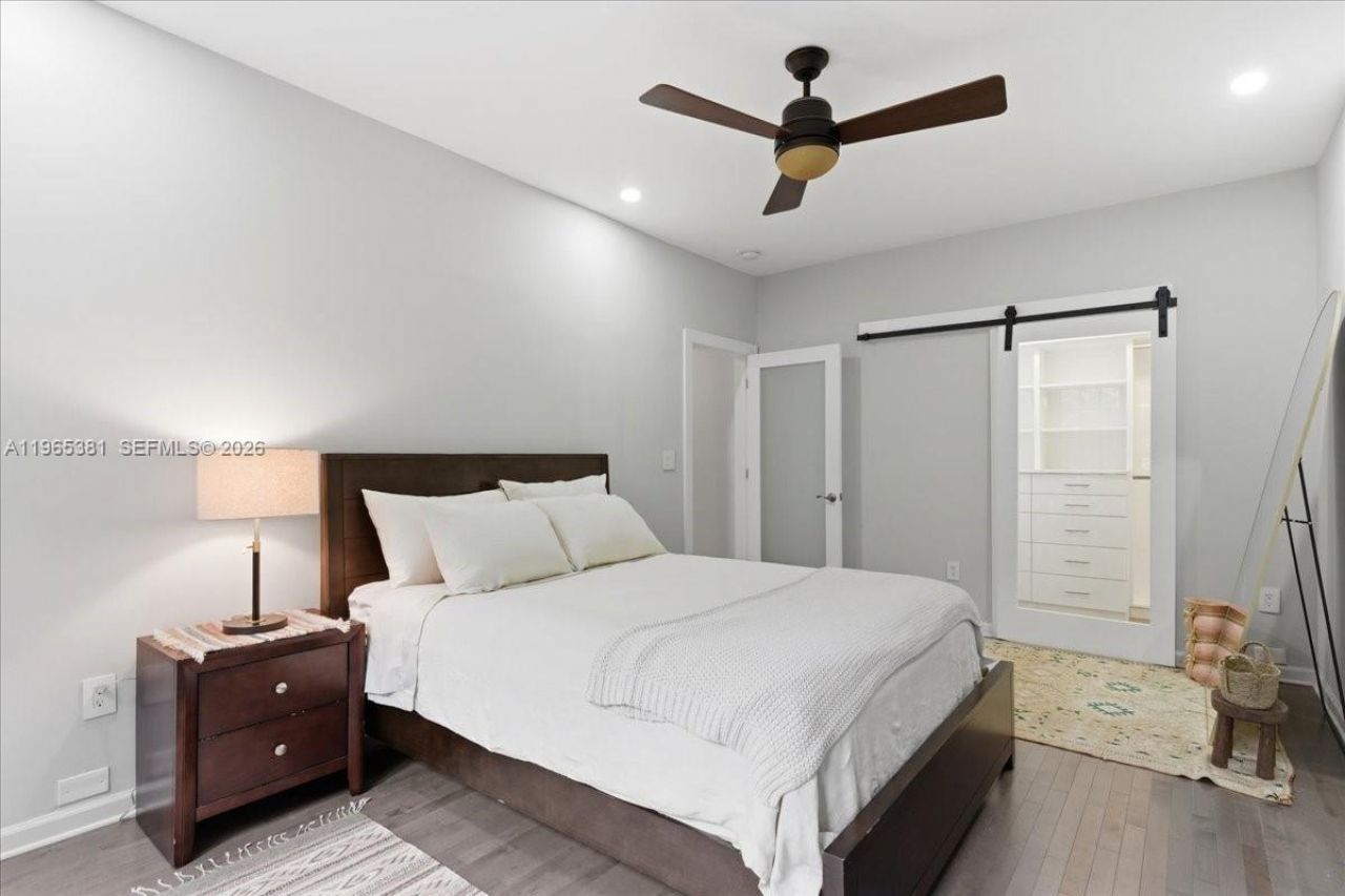 1737 SW 10th St, Miami, FL 33135 Photo