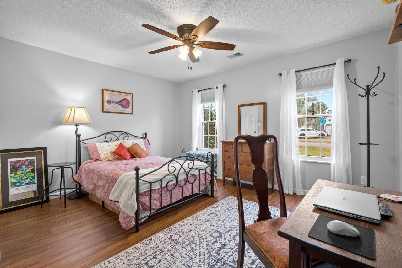 1104 Fox Sparrow Dr. Photo 24