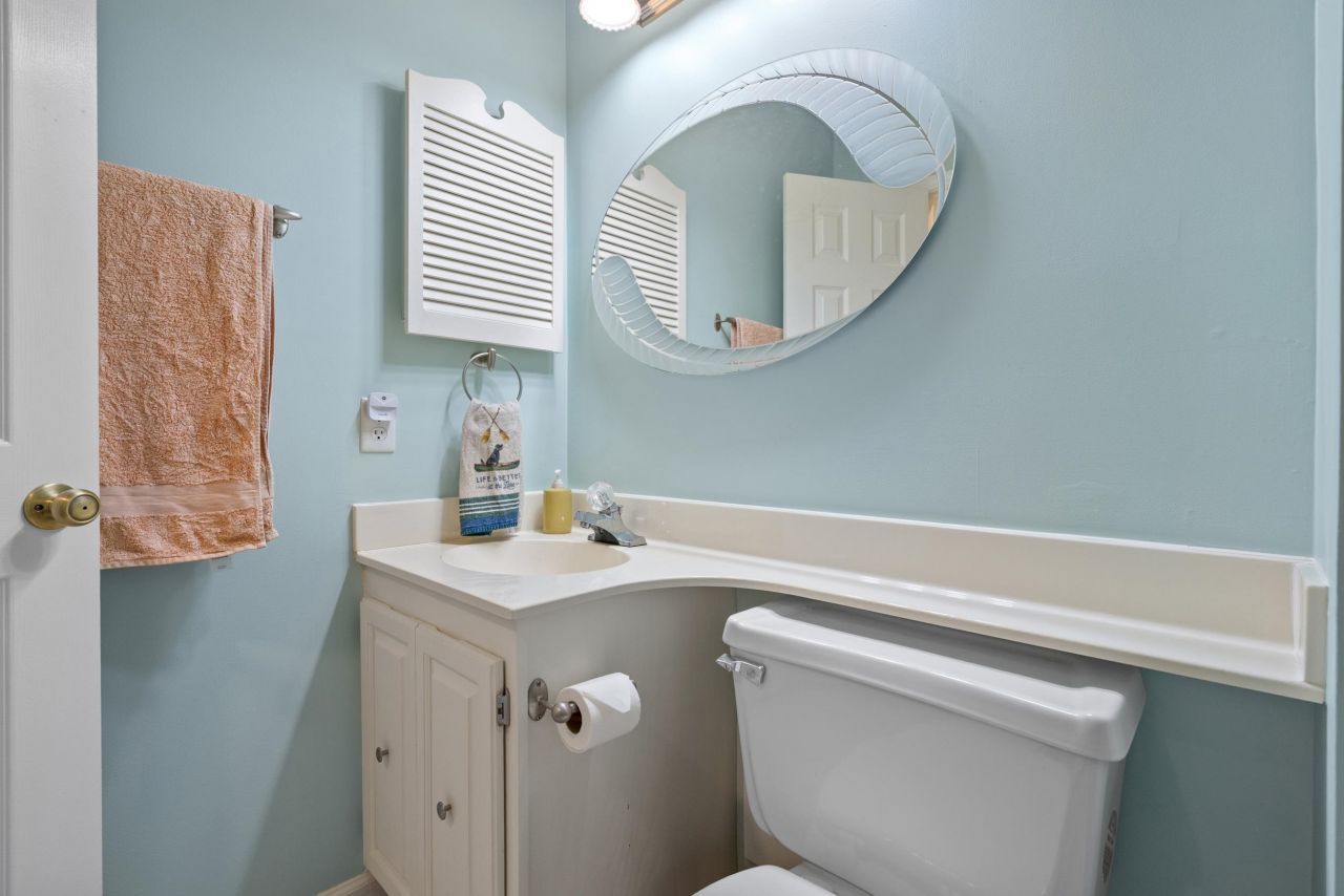 1104 Fox Sparrow Dr. Photo 26