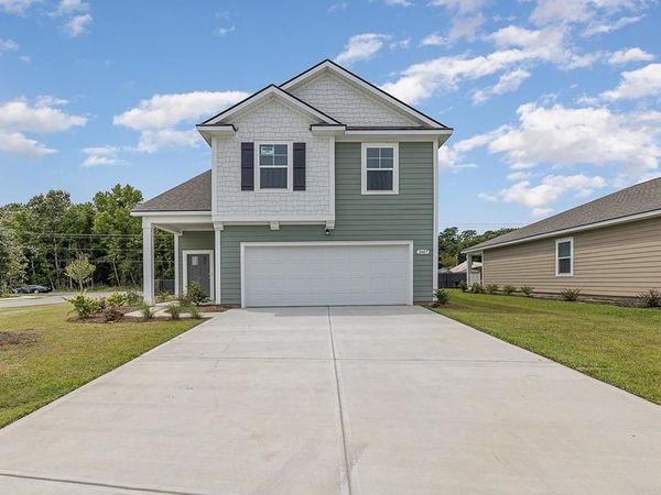 5038 Yellowstone Dr., Conway, SC 29526