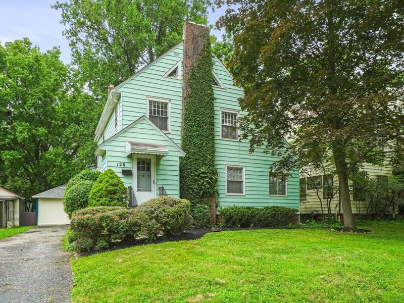 126 Erie Road, Columbus, OH 43214 Photo 1