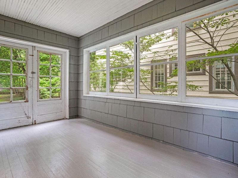 126 Erie Road, Columbus, OH 43214 Photo 16