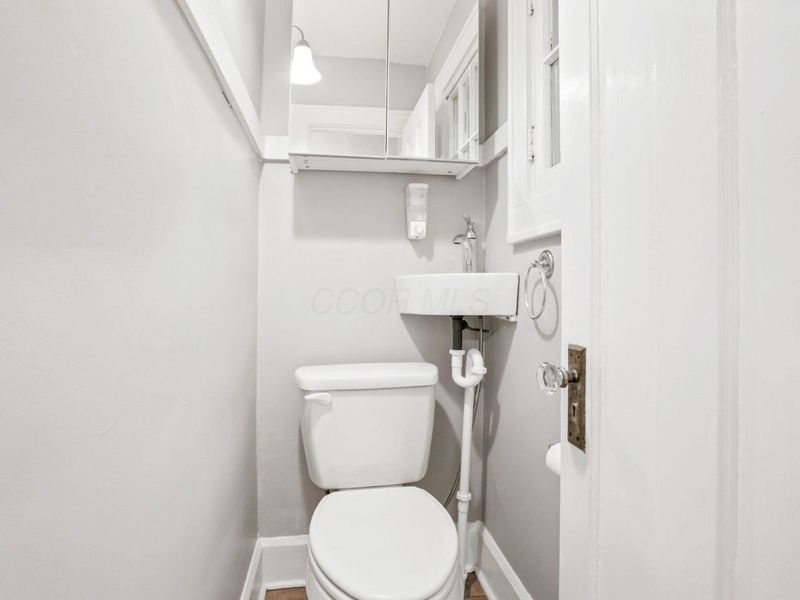 126 Erie Road, Columbus, OH 43214 Photo 20