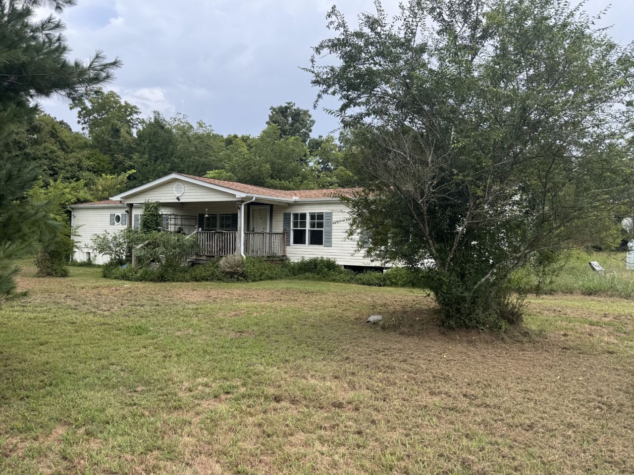 334 Deer Point Rd , Unionville, TN 37180 Main Photo