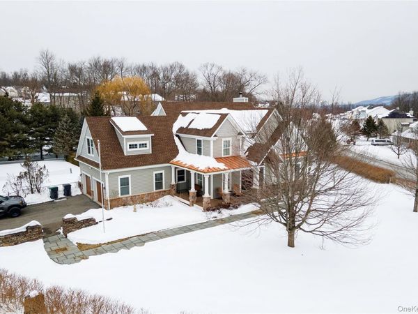 1016 Forest Glen, New Windsor, NY 12553