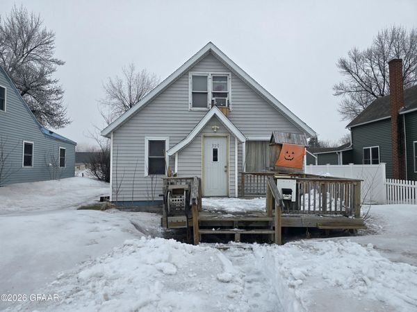 320 PROSPECT Avenue , Grafton, ND 58237