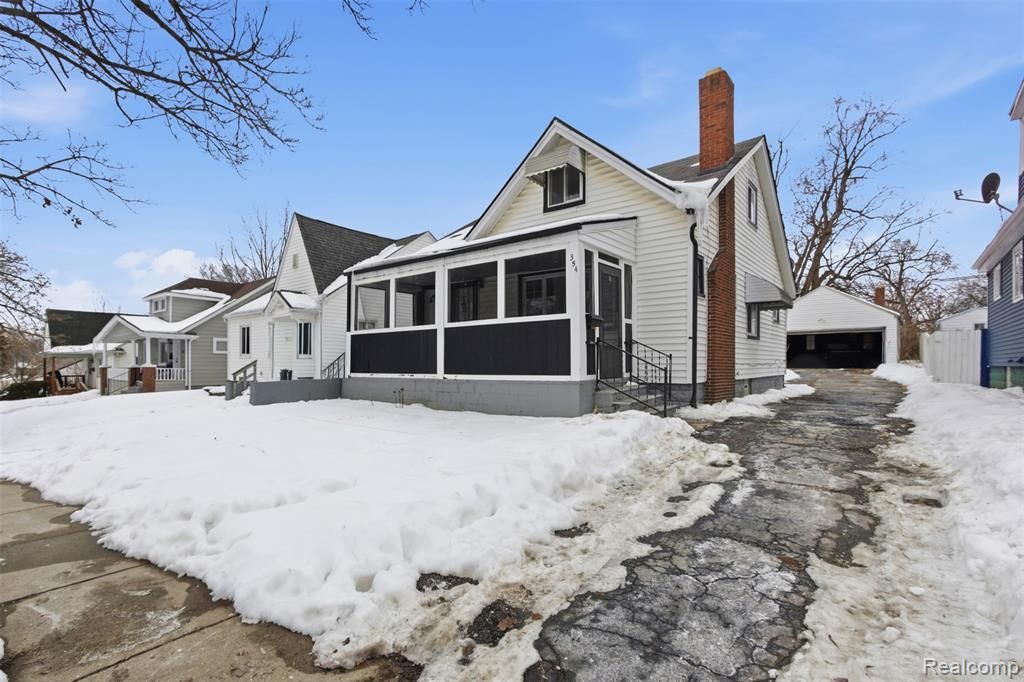 354 S Marshall Street, Pontiac, MI 48342 Main Photo