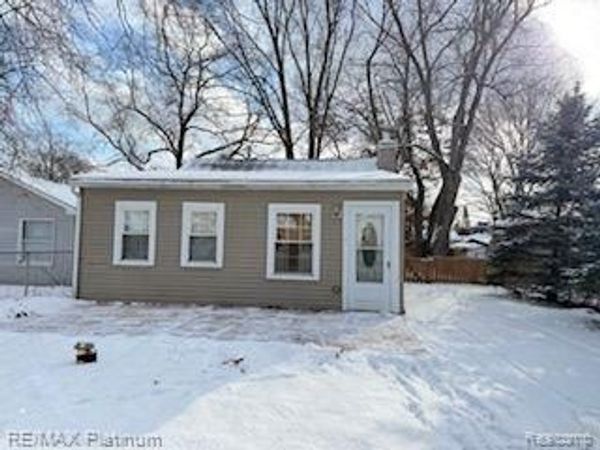 8573 PORTAGE LAKE Boulevard, Dexter Twp, MI 48169