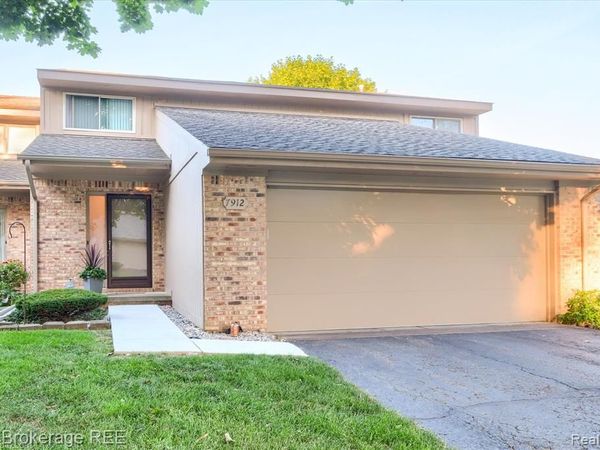 7912 Meadow Drive, Waterford Twp, MI 48329