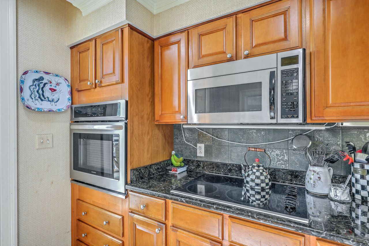 5016 Old Bridgeview Drive Photo 29