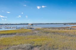 5016 Old Bridgeview Drive photo 4