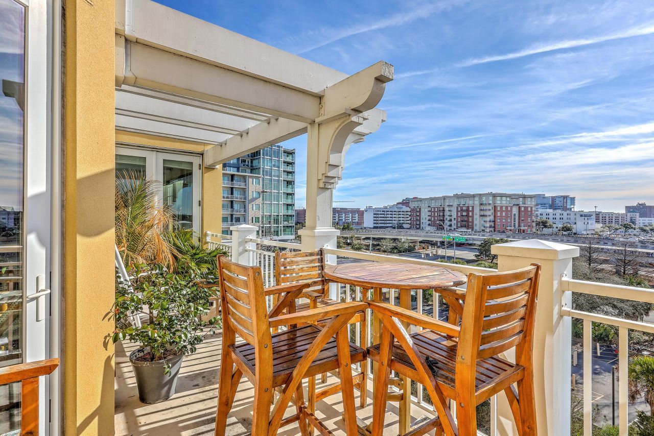 5016 Old Bridgeview Drive Photo 31