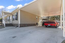 4555 Manitook Dr. photo 4