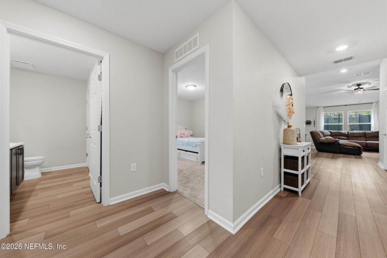 589 Wild Rose Lane, Jacksonville, FL 32218 Photo