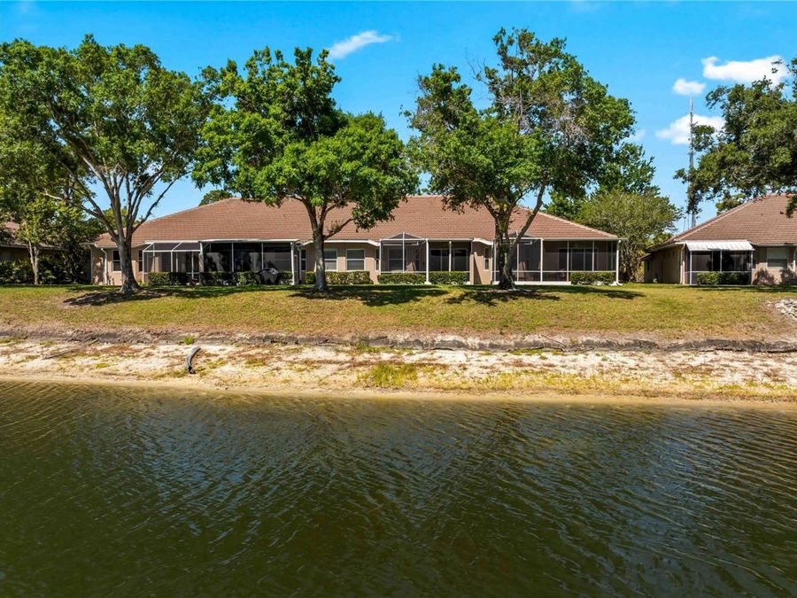 Property Image 100