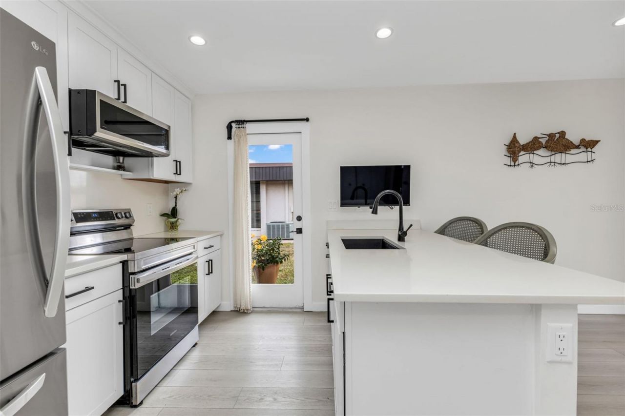 232 W Henry Street, Punta Gorda, FL 33950 Photo