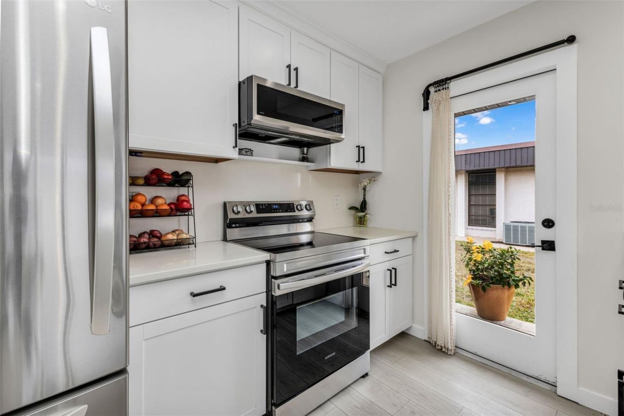 232 W Henry Street, Punta Gorda, FL 33950 Photo