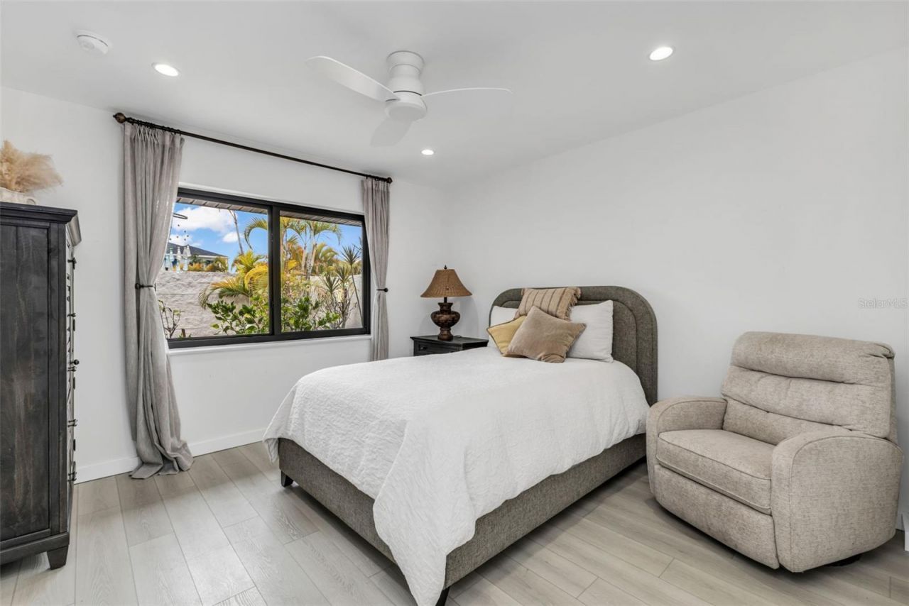 232 W Henry Street, Punta Gorda, FL 33950 Photo