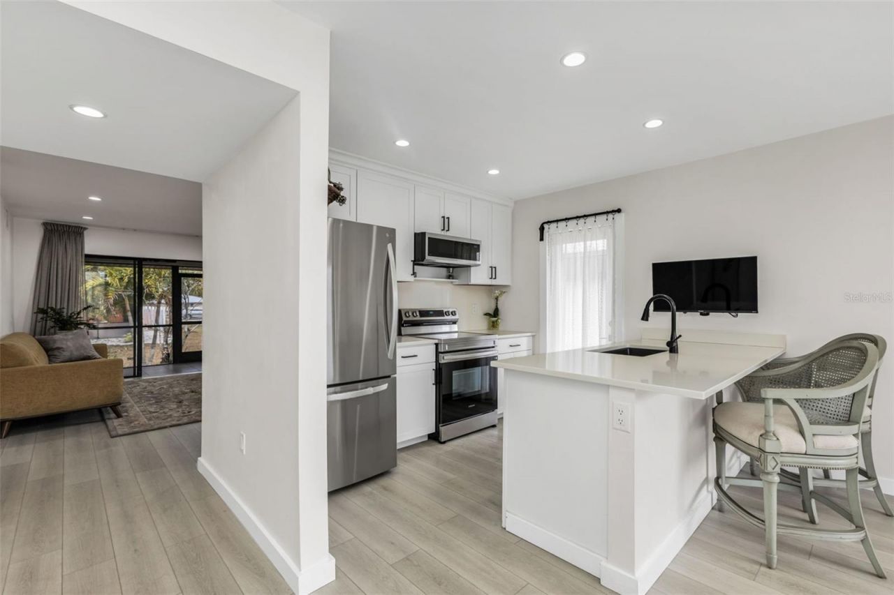 232 W Henry Street, Punta Gorda, FL 33950 Photo