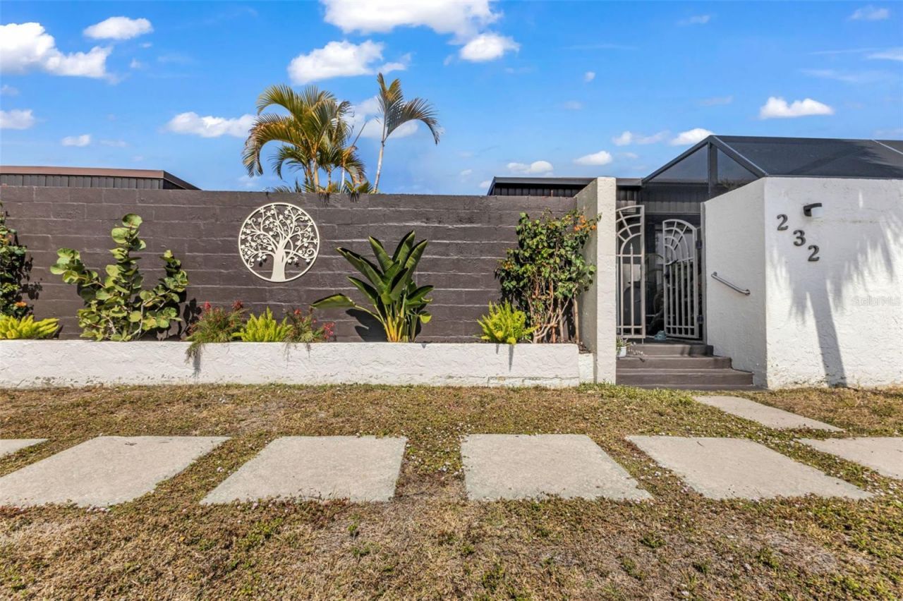 232 W Henry Street, Punta Gorda, FL 33950 Photo