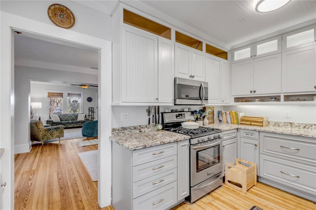 3054 N Dixie Freeway, New Smyrna Beach, FL 32168 Photo