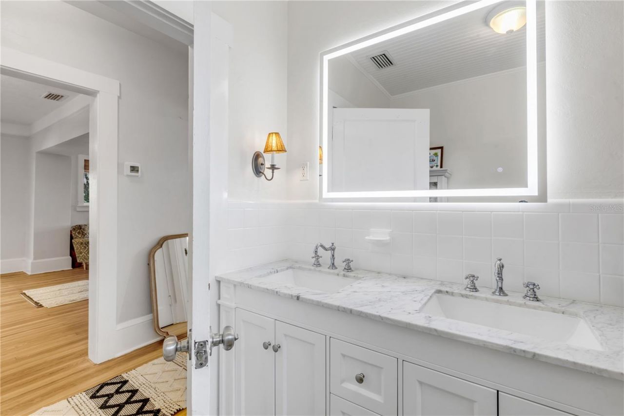 3054 N Dixie Freeway, New Smyrna Beach, FL 32168 Photo