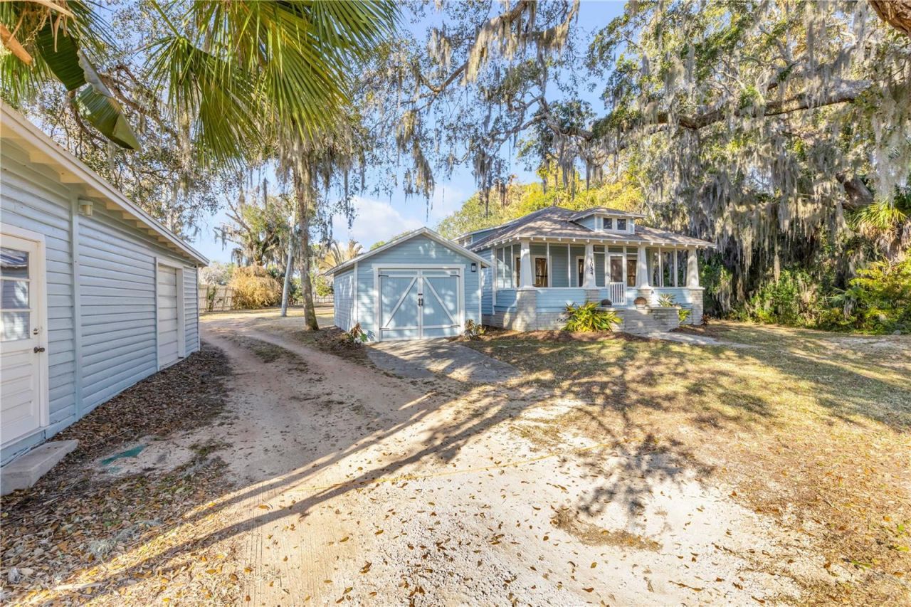 3054 N Dixie Freeway, New Smyrna Beach, FL 32168 Photo