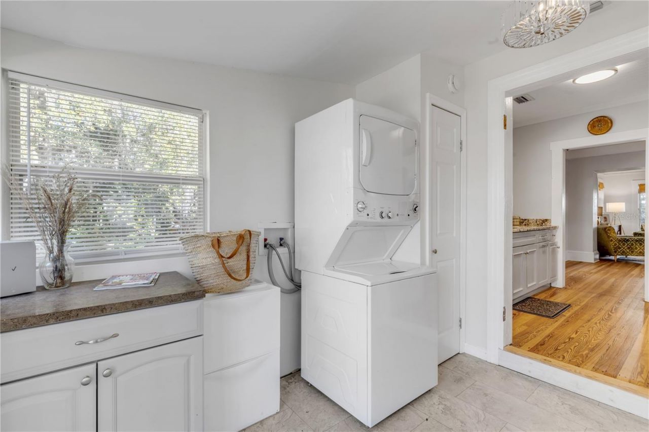 3054 N Dixie Freeway, New Smyrna Beach, FL 32168 Photo