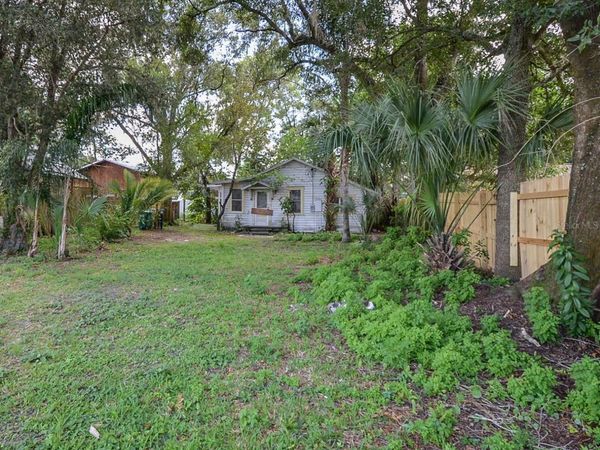 1522 W CLINTON STREET, TAMPA, FL 33604