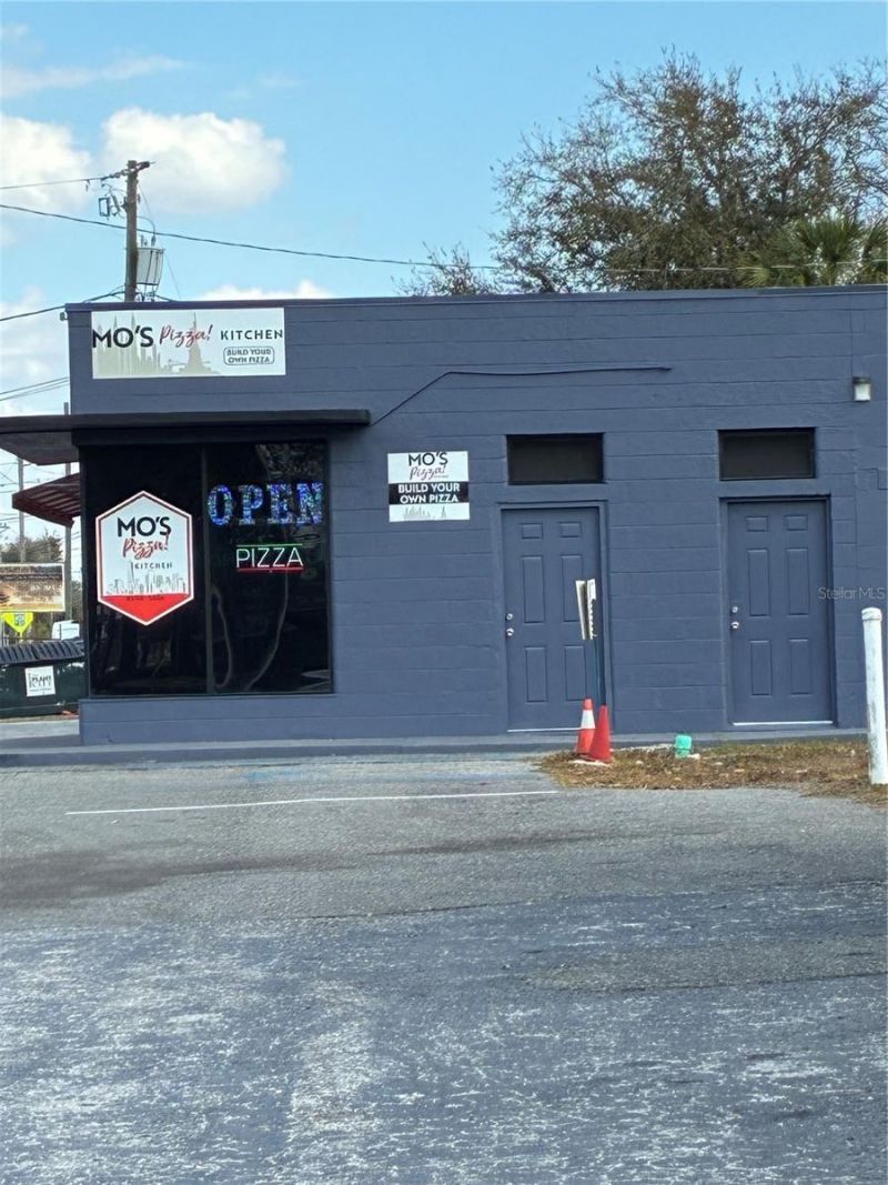 1305 E Baker Street, Plant City, FL 33563 Photo